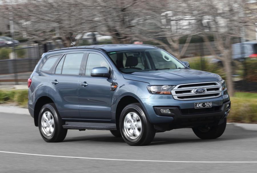  Ford Everest Ambiete 2015 года  (AU) (фото 4 из 40)